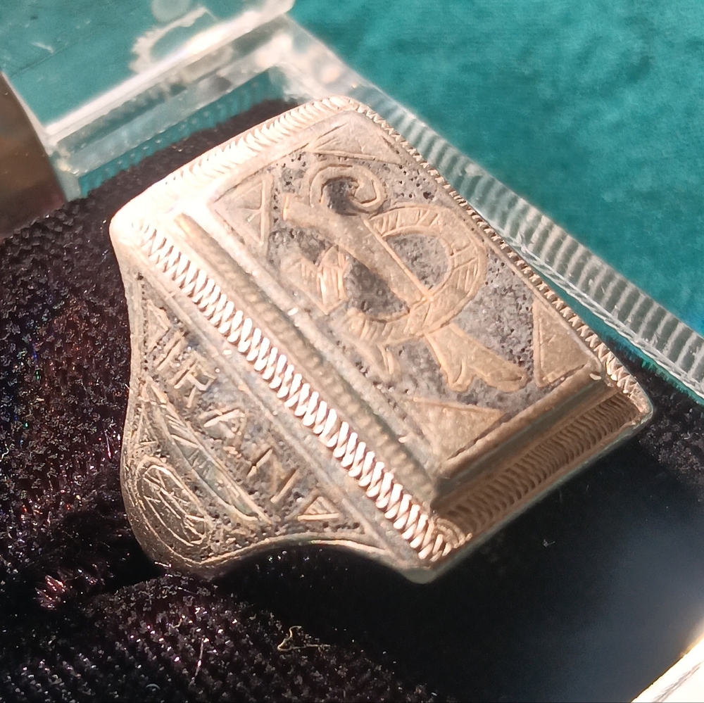 Antique Heavy 925 Iranian Ring